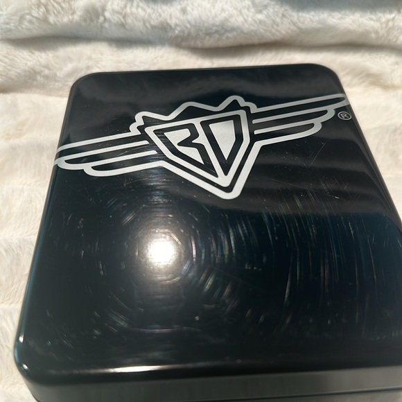 NWT Buckle Down Bi-Fold Wallet with Credit Cards, ID and Bill Slots. - Picture 7 of 10